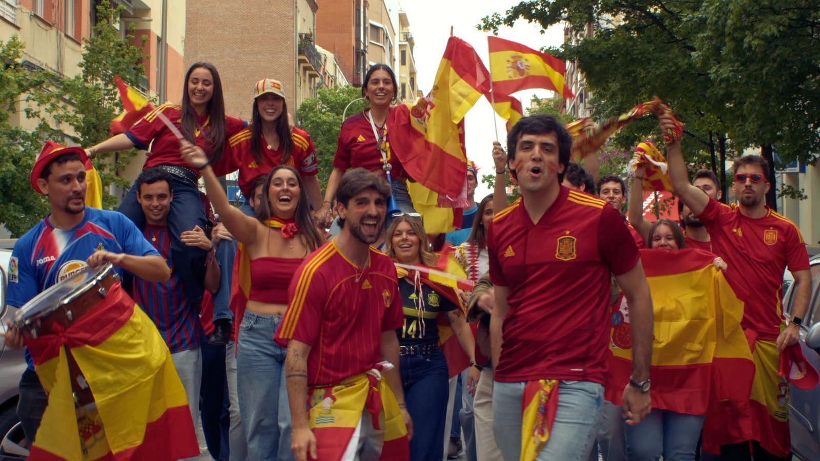 CÓMO EN 2010 — Canción del Mundial
